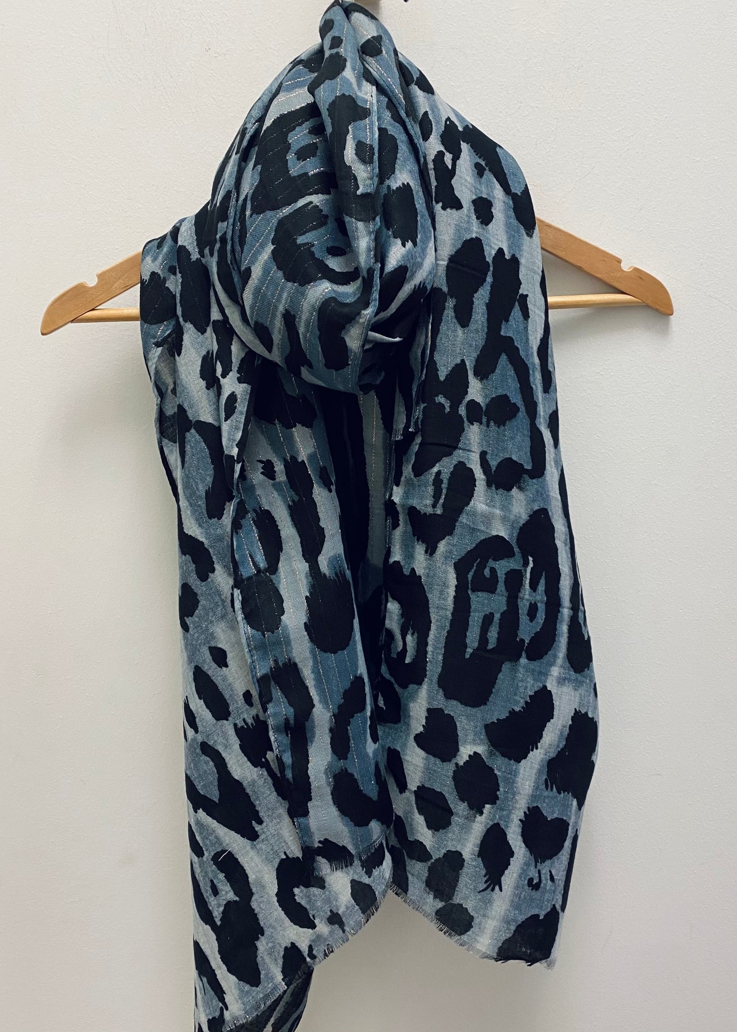 Lindley Scarf