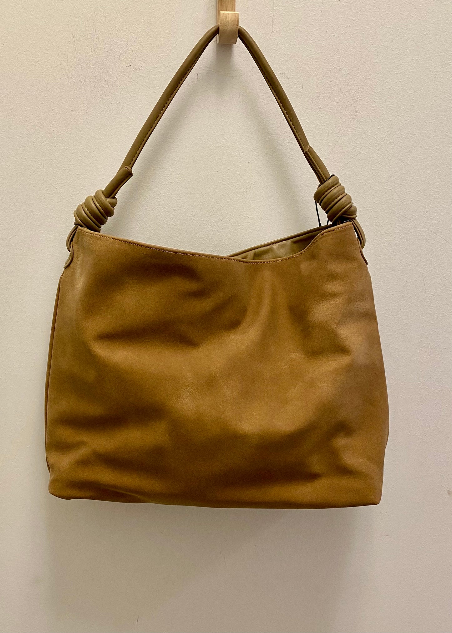 Ava Shoulder Bag