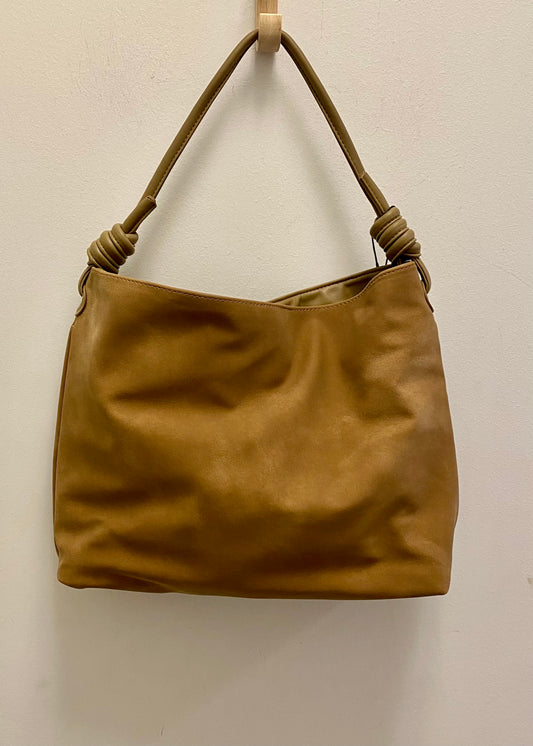 Ava Shoulder Bag