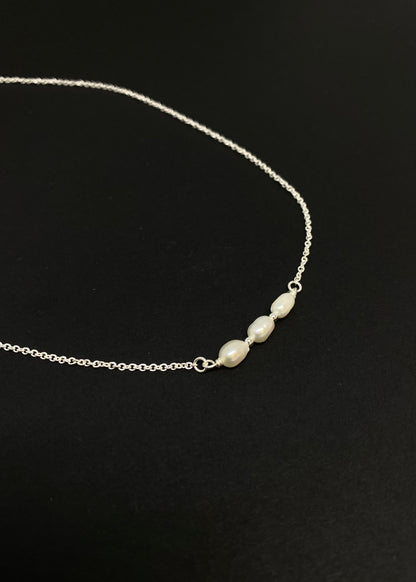 Kailani Pearl Chain Necklace Silver