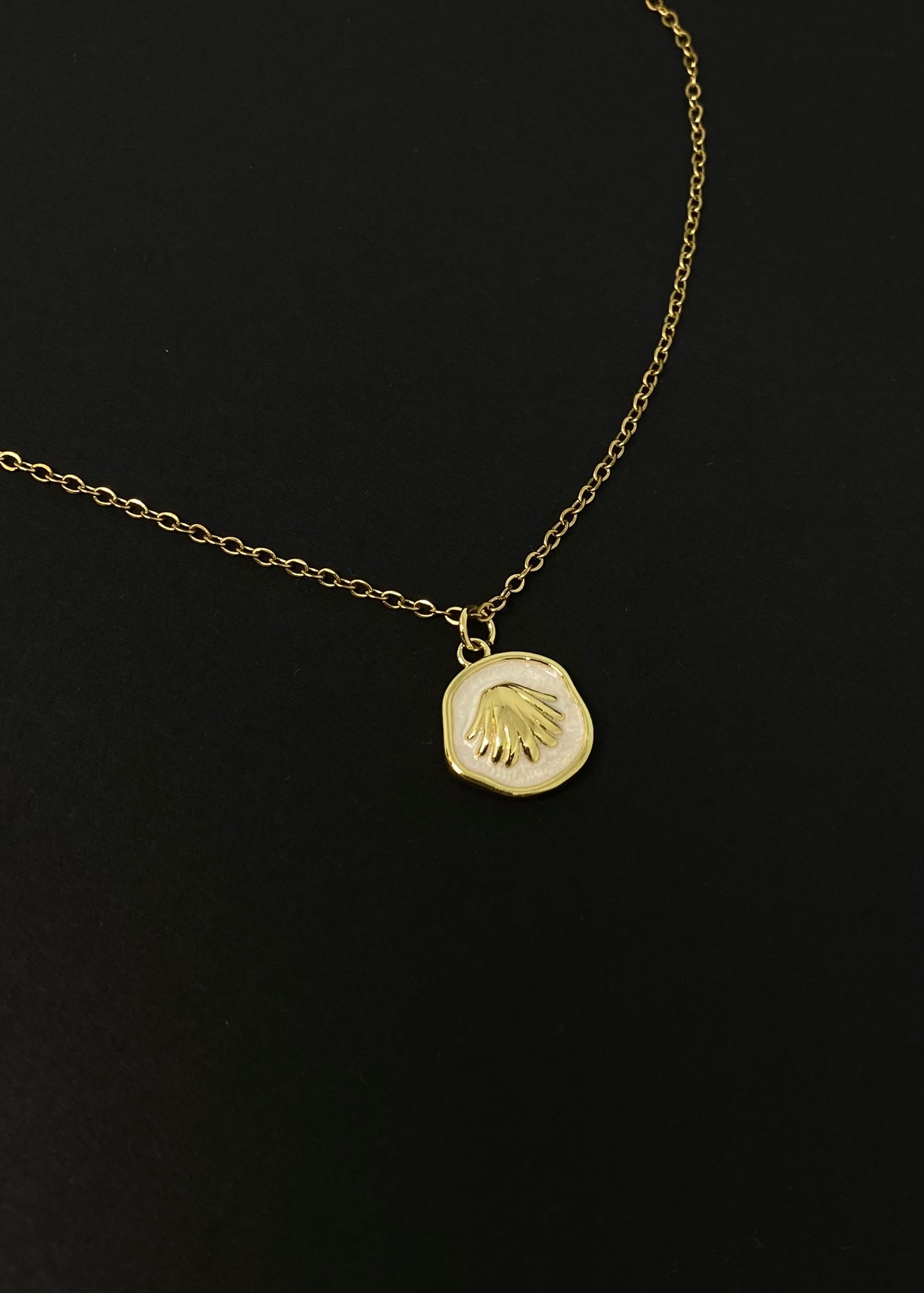 Odysea Pearl Shell Necklace