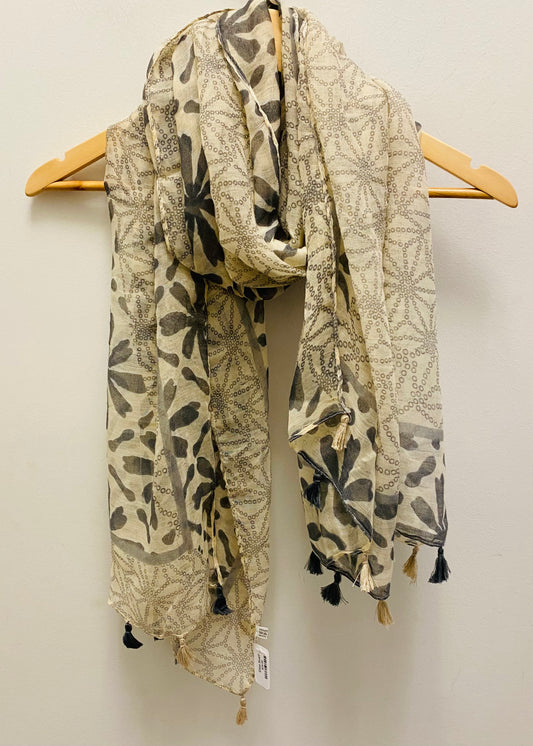 Ellerton Scarf
