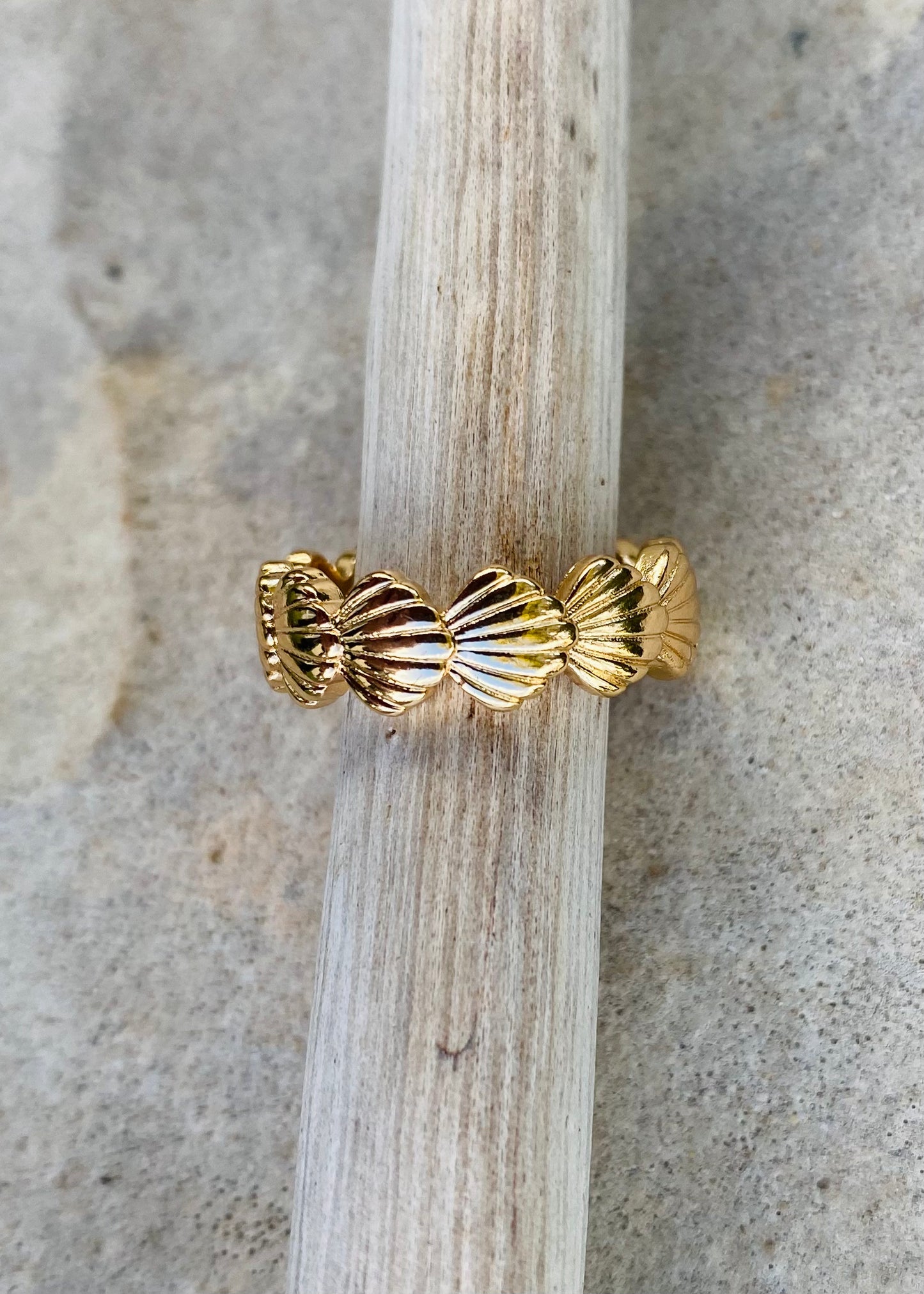 Blythe Ring